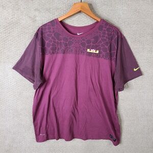 Nike LeBron James Shirt Mens XXL Purple Dri Fit Training Basketball Short Sleeve